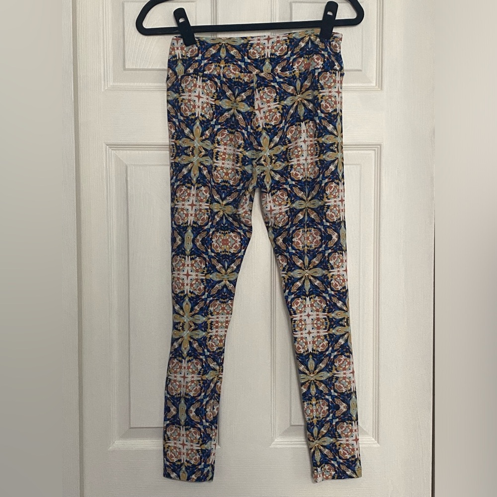 NWOT LuLaRoe Multicolor Patterned Leggings OS - Picture 2 of 6